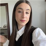 He estudiado bachillerato y estoy dispuesta a enseñar español, soy nativa